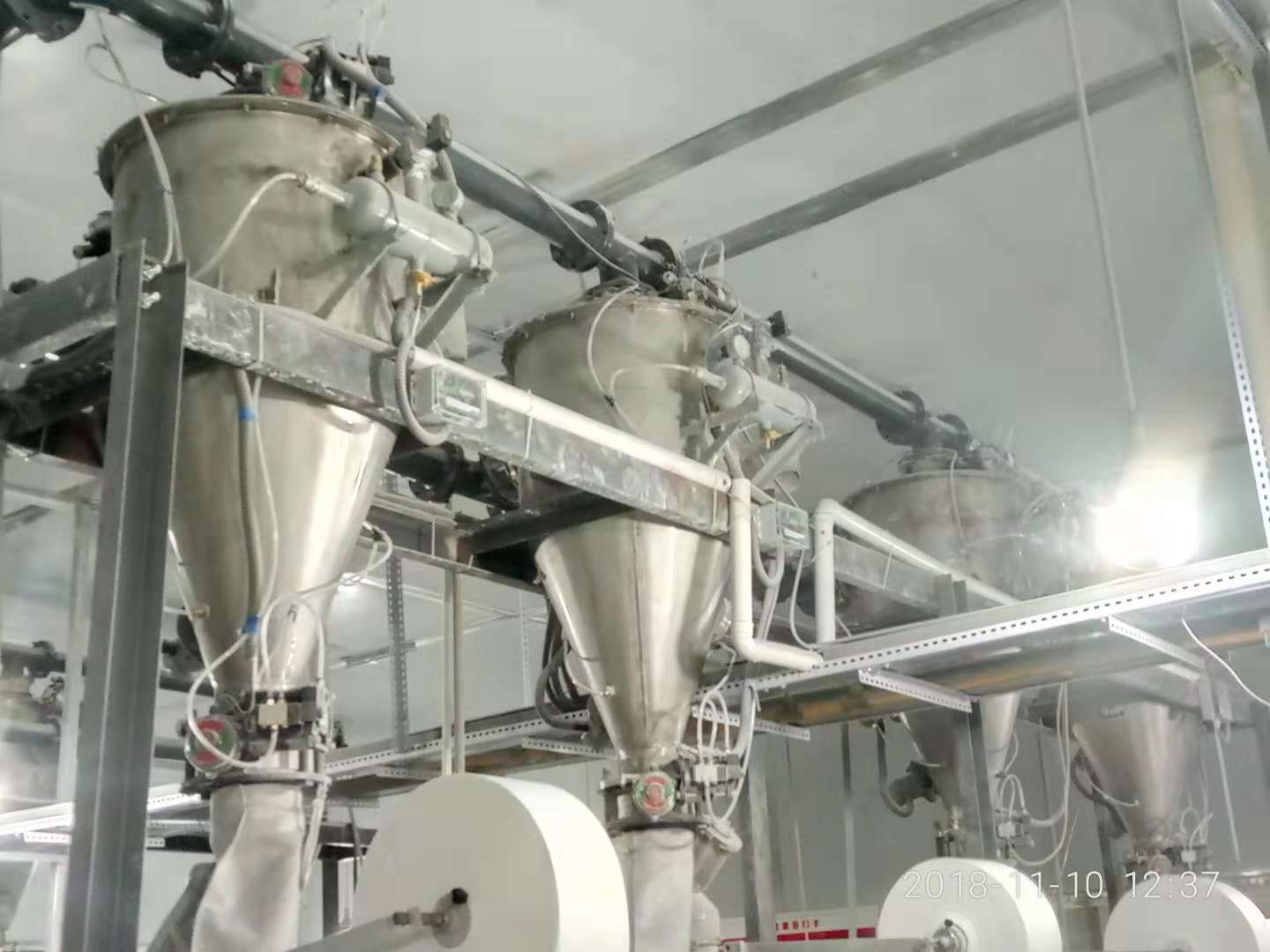 氣力輸送系統料封泵與倉泵的區別(圖1) 氣力輸送系統料封泵與倉泵的區別(圖1)