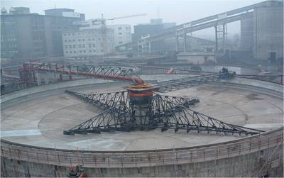 三河機械傳動(dòng)液壓驅動(dòng)液壓提耙濃縮機(圖1)